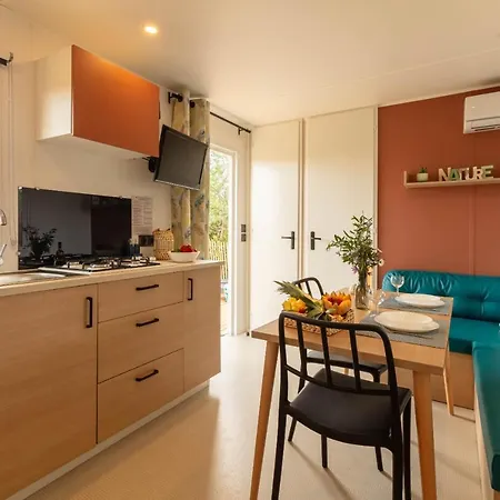 L'olivier Mobil-home Climatise Avec Vue Exceptionnelle Casa de Férias *