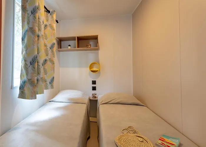 L'olivier Mobil-home Climatise Avec Vue Exceptionnelle Holiday home Hyeres